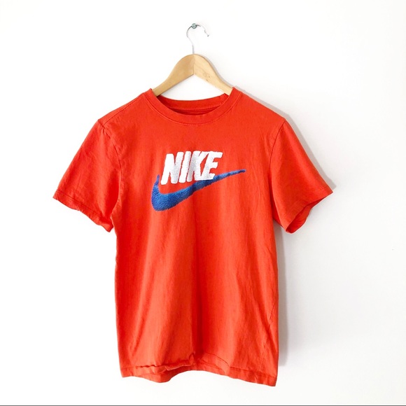 Nike Orange Graphic Tee - Picture 1 of 4